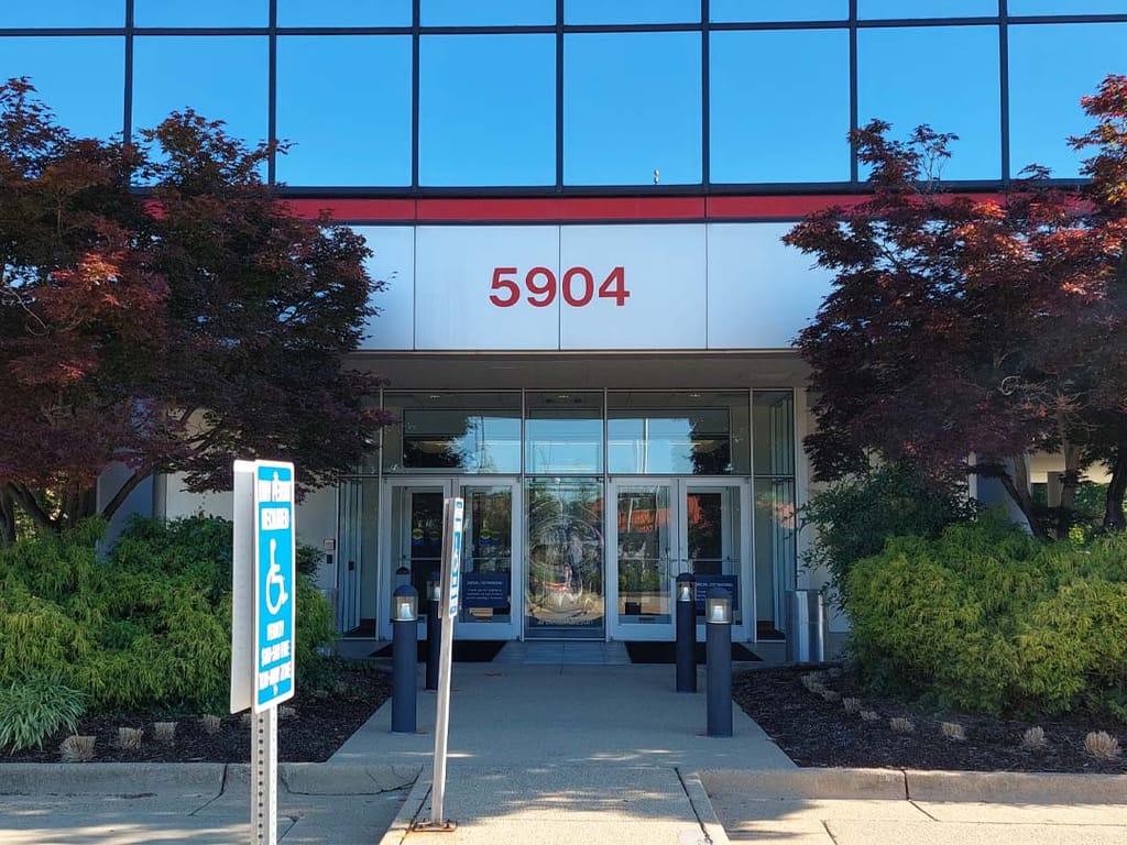 Photo of Alexandria Location Exterior